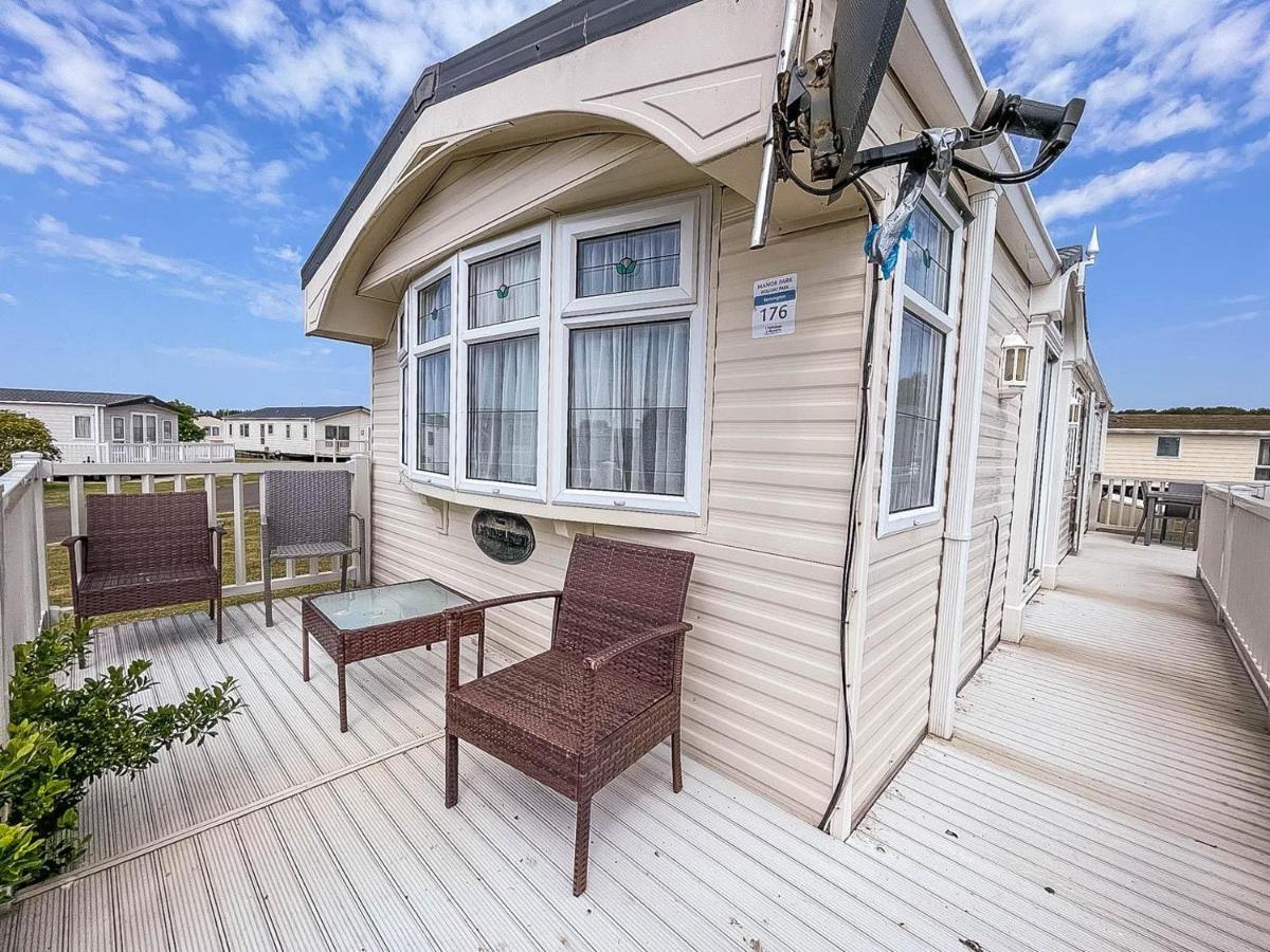 Brilliant Caravan For Hire At Manor Park In Hunstanton Norfolk Ref 23176K 호텔 외부 사진