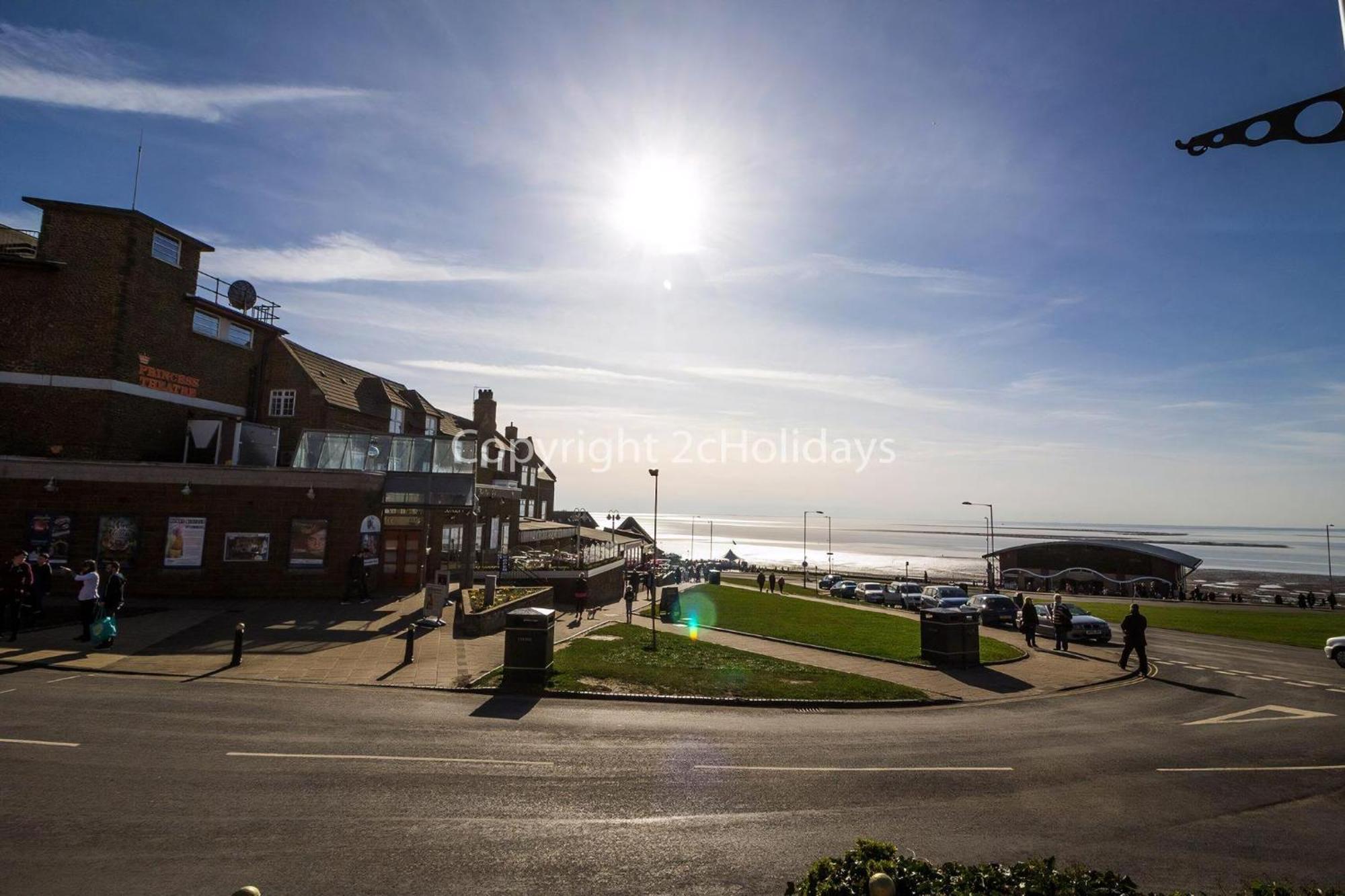 Brilliant Caravan For Hire At Manor Park In Hunstanton Norfolk Ref 23176K 호텔 외부 사진